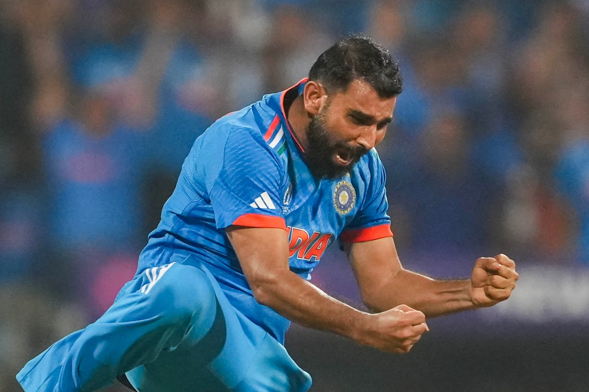 Sharma Lauds Shami's Stellar Performance as World Cup 2023 Final Nears