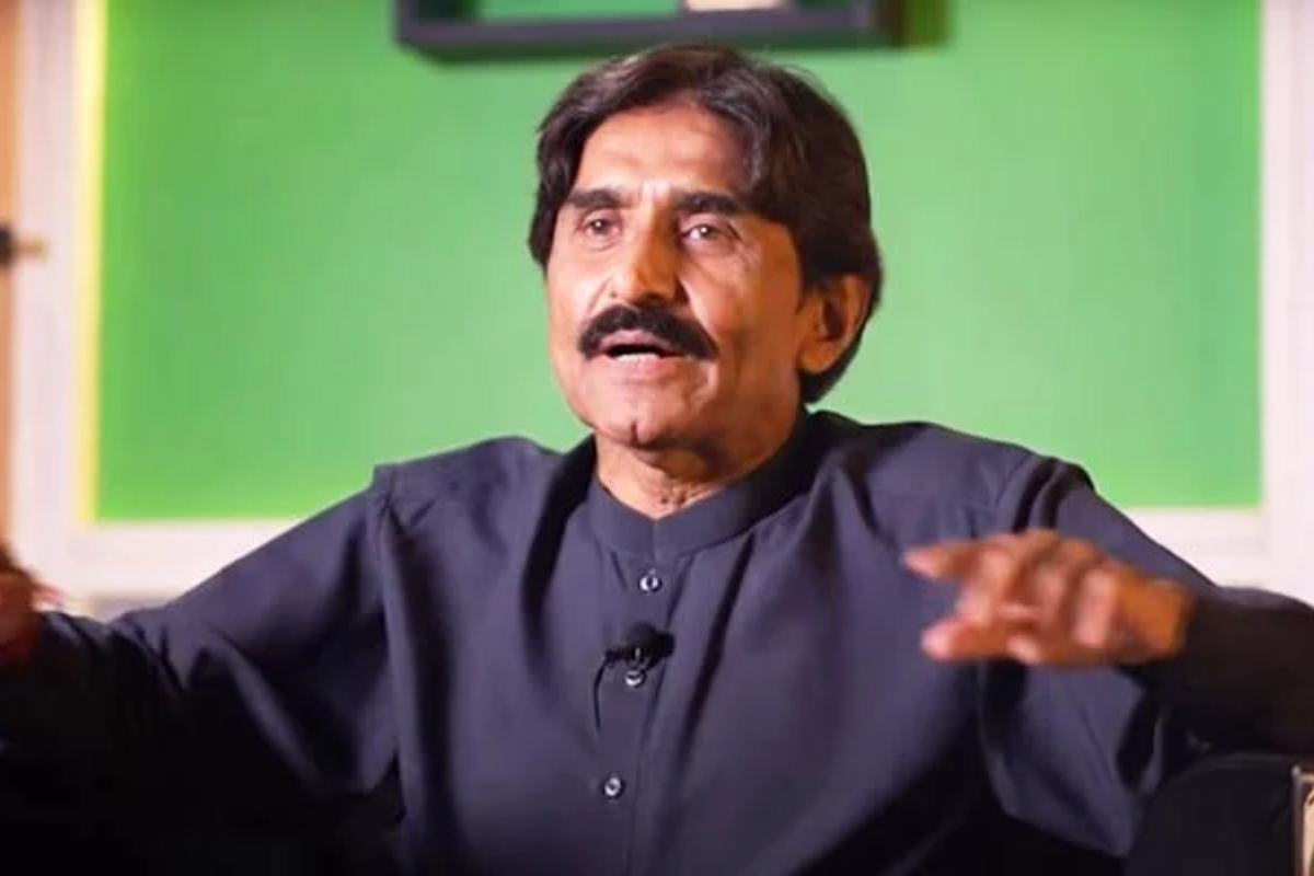 Miandad Criticizes PCB for Unfair Treatment of Babar Azam