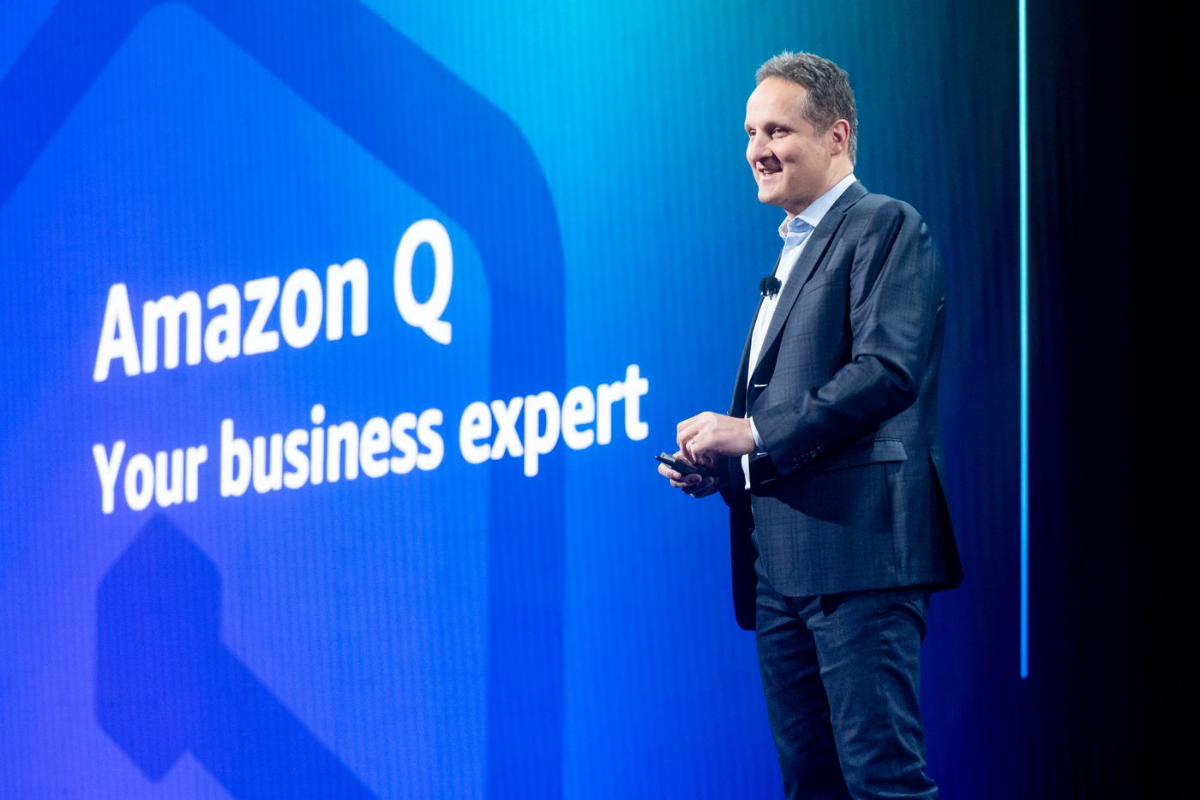 Amazon Unveils Q: A Cutting-Edge AI Chatbot for Businesses