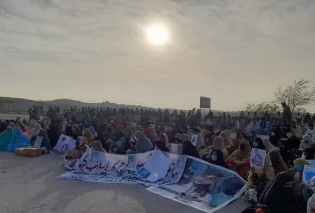 Sit-in of civil society against killing of youngster continue in Turbat