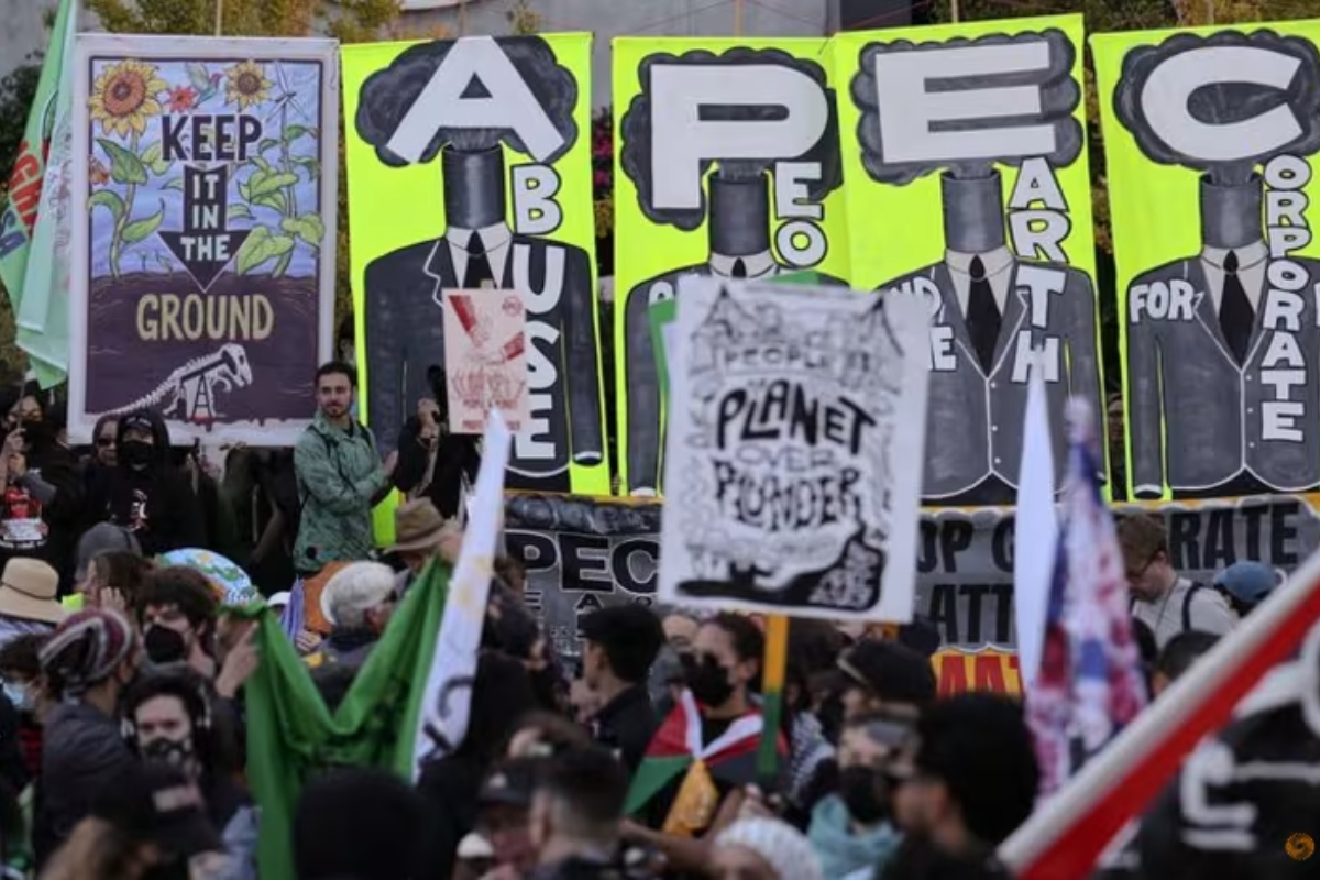 Protesters at APEC San Francisco