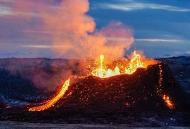 Volcano Iceland: Peninsula faces ‘decades’ of instability