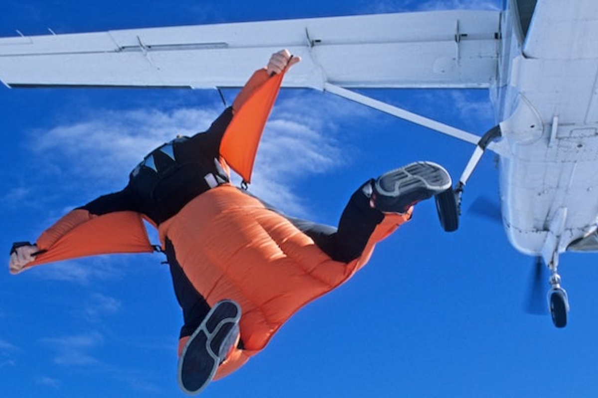 French pilot sentenced for midair