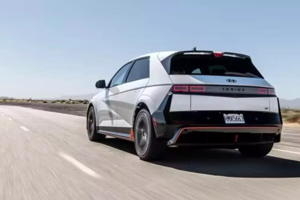 Hyundai Introduces its First High-Performance Electric Car