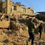 Nepal earthquake: Survivors bury dead & face uncertain future