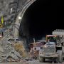 Uttarakhand tunnel collapse: Freed India laborers tell of yoga & phone games