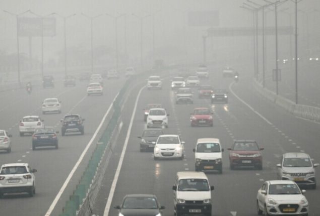 Karachi's air quality declared 'very unhealthy' for first time in Month