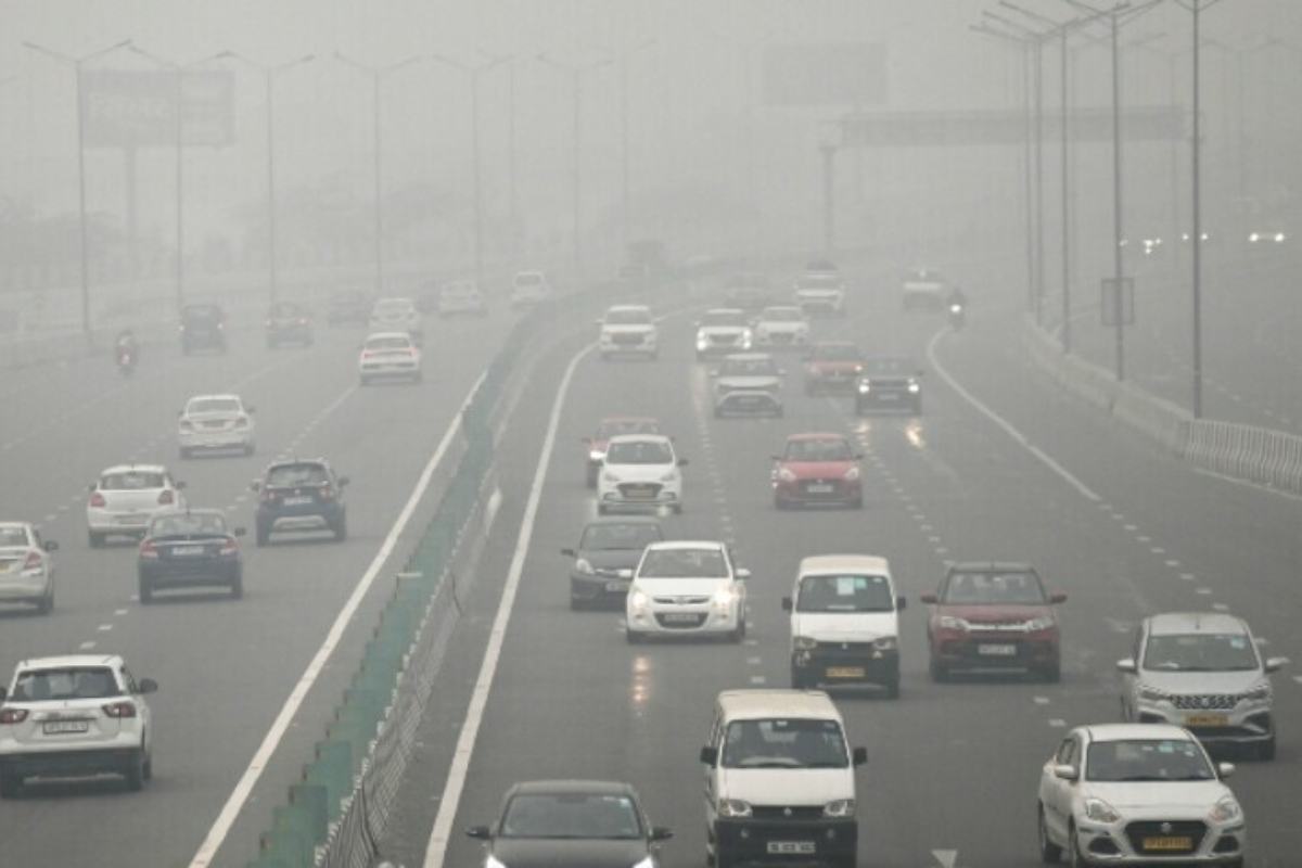 Karachi's air quality declared 'very unhealthy' for first time in Month