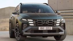 Hyundai Unveils Striking Facelift for 4th-Gen Tucson