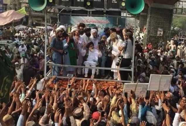 Govt forms inquiry commission on TLP’s Faizabad sit-in case