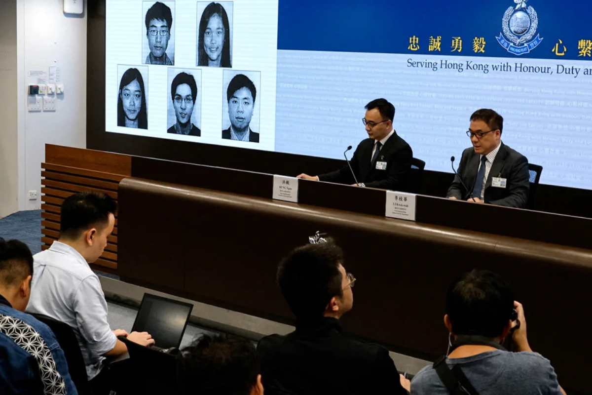 Hong Kong Police Offer Cash Bounties for Exiled Activists