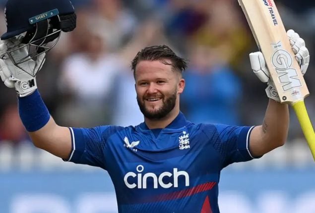 'England Sticks to Strategy Despite World Cup Upset' says Ben Duckett