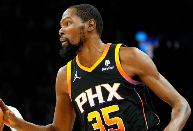 Kevin Durant surpasses Moses Malone on all-time NBA scoring list