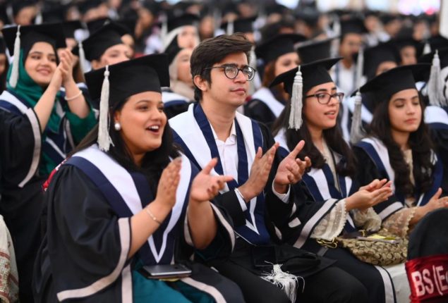 IBA confers 1,184 degrees at its annual convocation