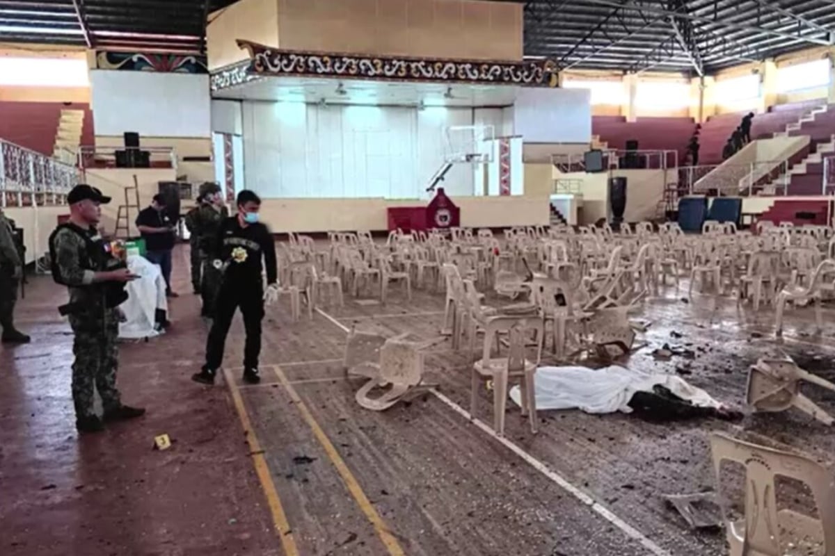 Fatal Blast Erupts During Catholic Mass at Philippine University
