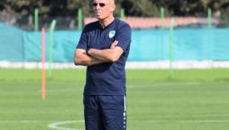 Stephen Constantine to continue as Pakistan head coach