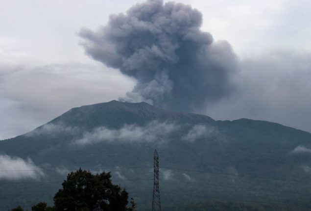Indonesia volcano toll rises to 11 as search halted by renewed eruption