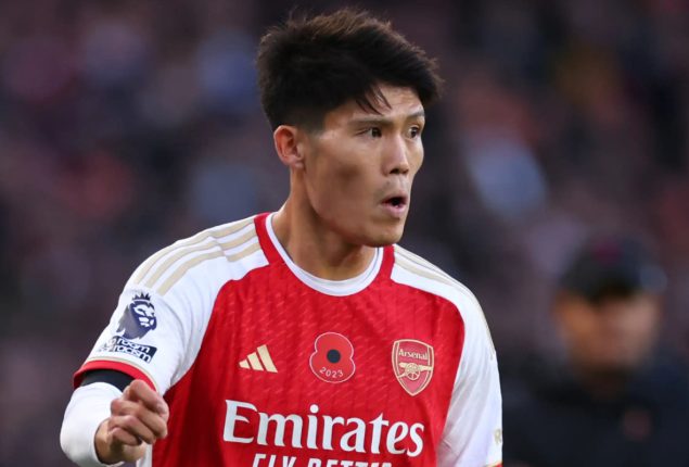 Arsenal full-back Takehiro Tomiyasu suffers calf injury, out for “a while”
