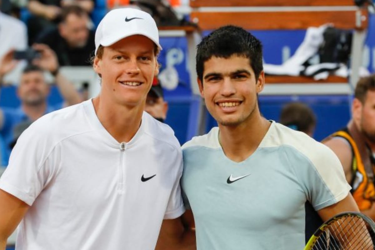 Top coach predicts Jannik Sinner to overtake Carlos Alcaraz in 2024 season