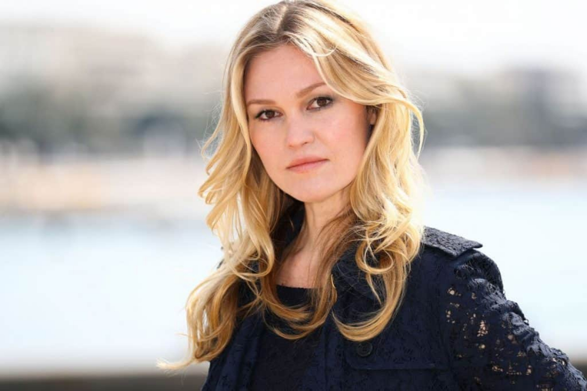 Who is Julia Stiles? A Journey Through Hollywood's Multifaceted Talent
