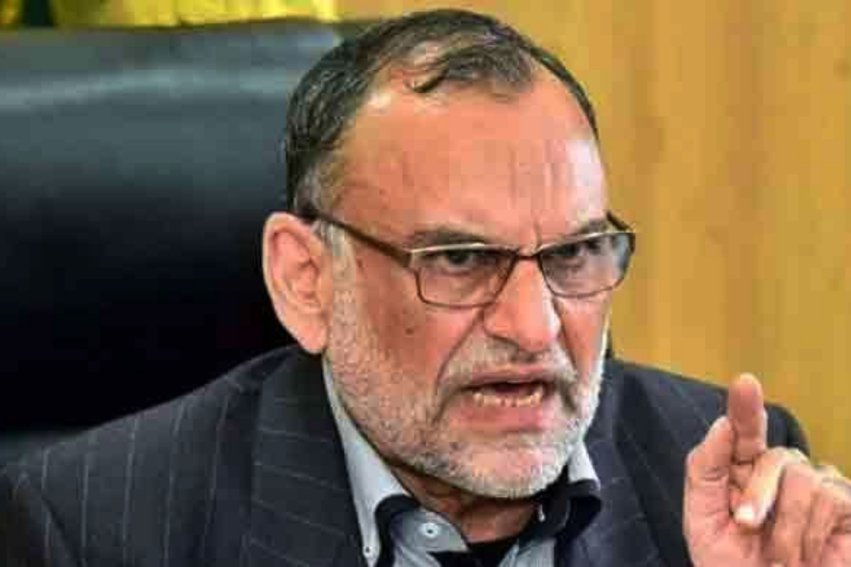 Azam Swati