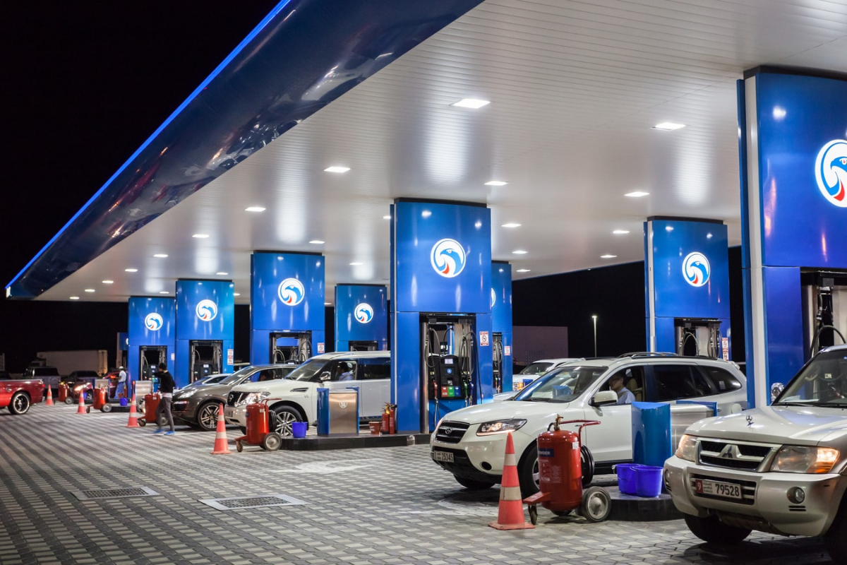 Petrol Price calculator for Pakistan: Calculate Your Fuel Tank Refilling Expenses