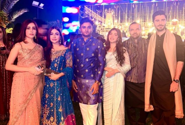 Pakistani celebrities spotted at Aymen Saleem mehendi event