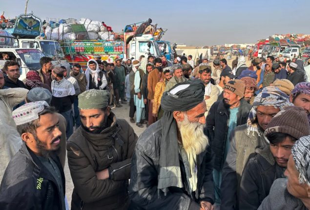 Mass Departure: 1,562 illegal Afghans exit country on December 22