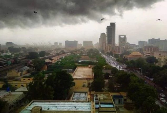 Karachi, Hyderabad weather update today