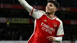 Gabriel’s Header Seals Arsenal’s Lead Against Liverpool