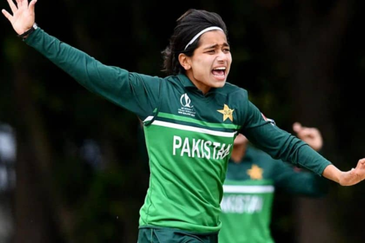 Fatima Sana joins Canterbuty Magicians in Super Smash league