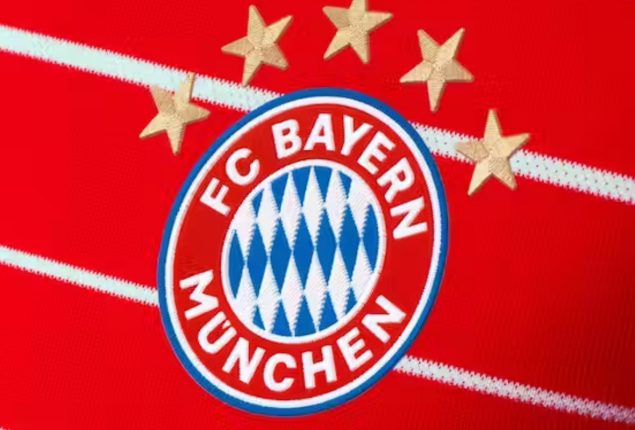 Bayern Munich Eyes Barcelona Star: €100M Bid for Defender