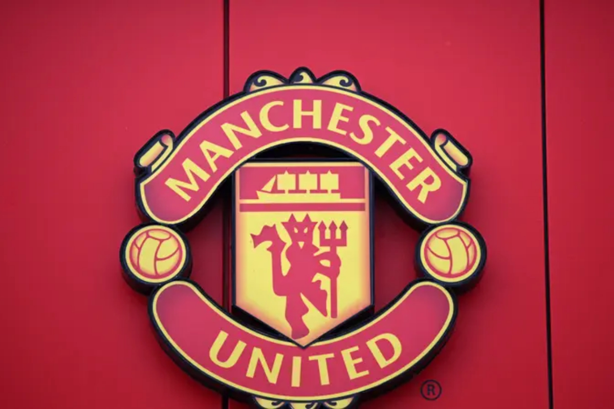 Manchester United Sets Unwanted Record with 13 Pre-Christmas Losses