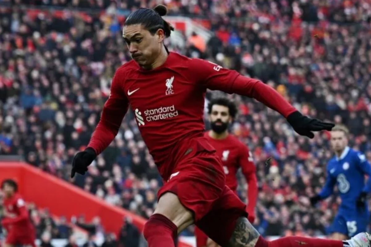 Liverpool secures Boxing Day triumph, claims top spot in Premier League