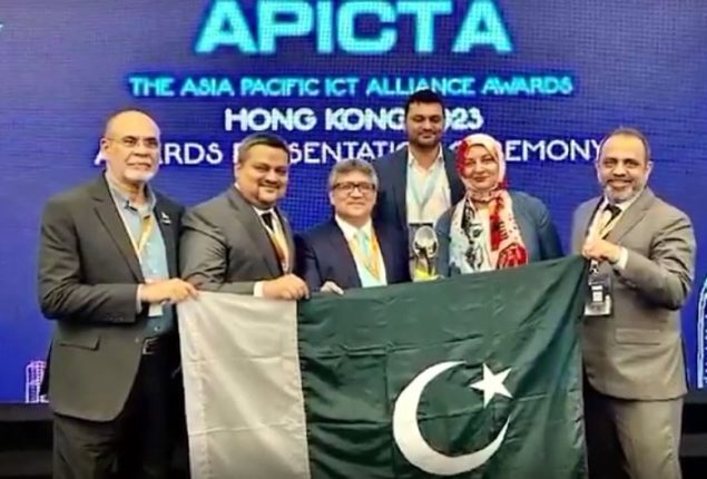 Pakistani IT firms win eight awards at APICTA in Hong Kong