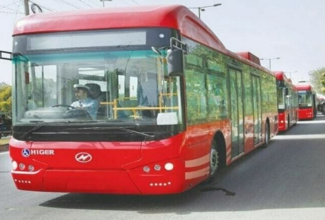 Karachi’s Red Bus Service unveiled routes, fares, and timing