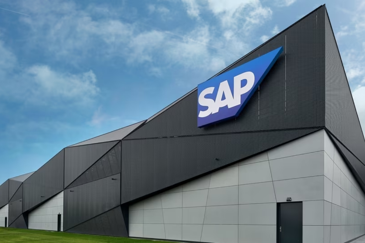 SAP Announces Restructuring: 8,000 Roles Overhauled in AI Pivot