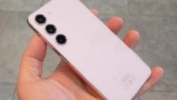 Samsung is developing the Galaxy S24 series, which will be available soon in the market. It comes with a 6.1-inch dynamic AMOLED.