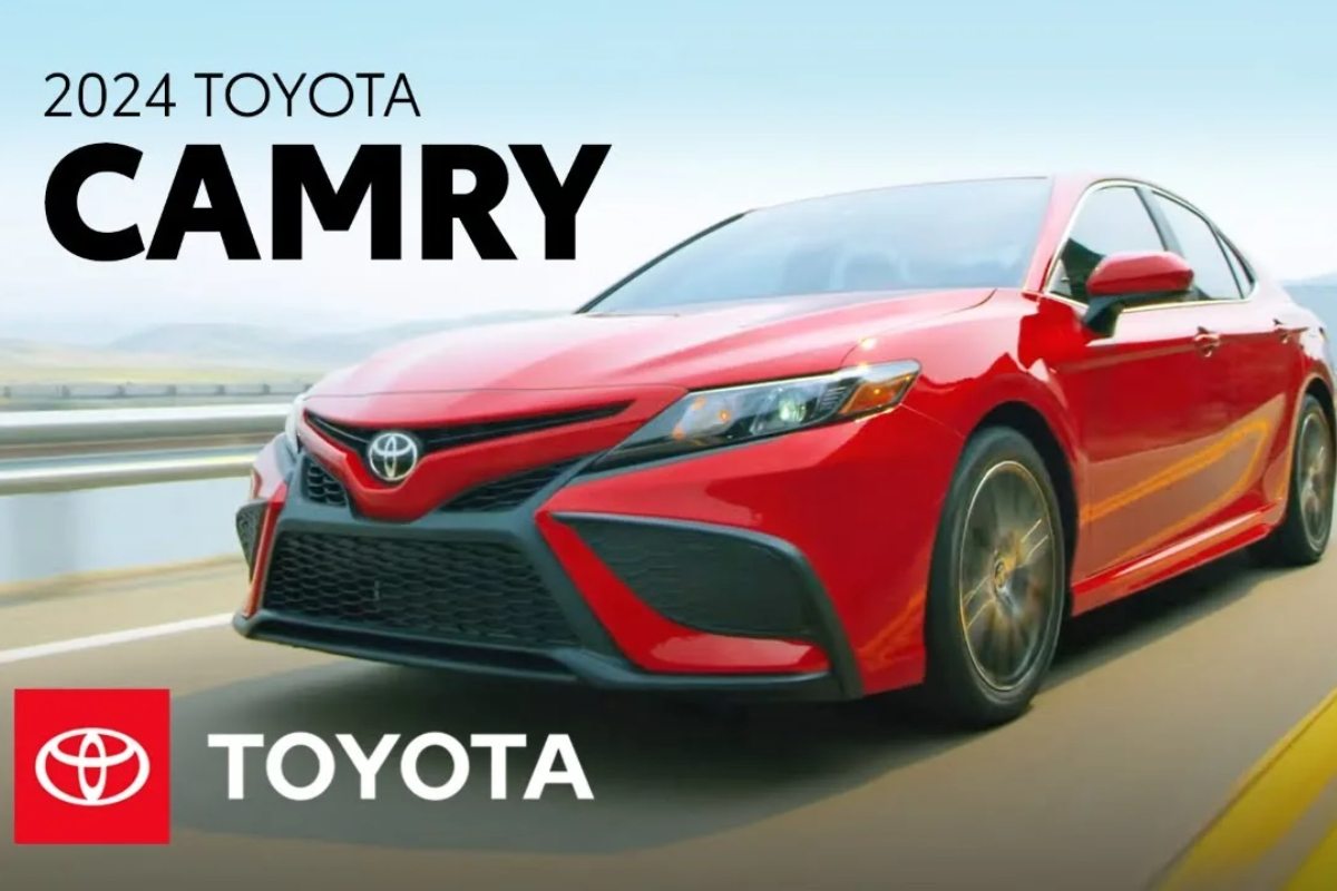 Toyota Camry Hybrid: Latest Price in Pakistan & Features