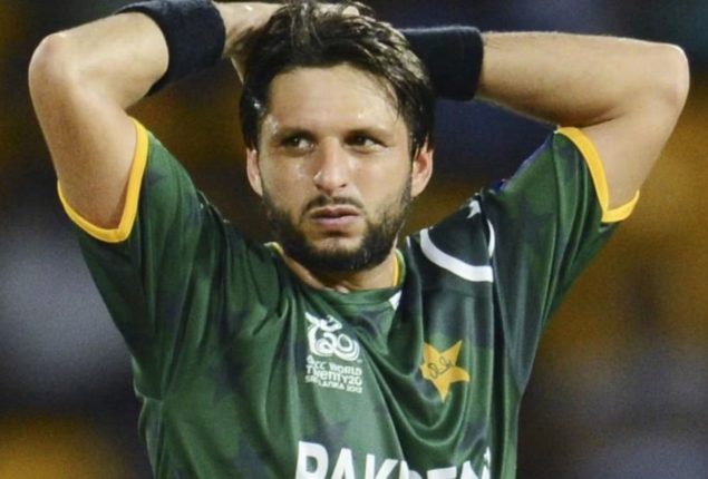 “Going to reserve my views,” says Shahid Afridi while praising Aamer Jamal