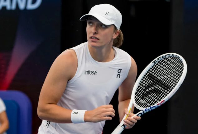 Swiatek soars: Comeback queen leads Poland to United Cup final