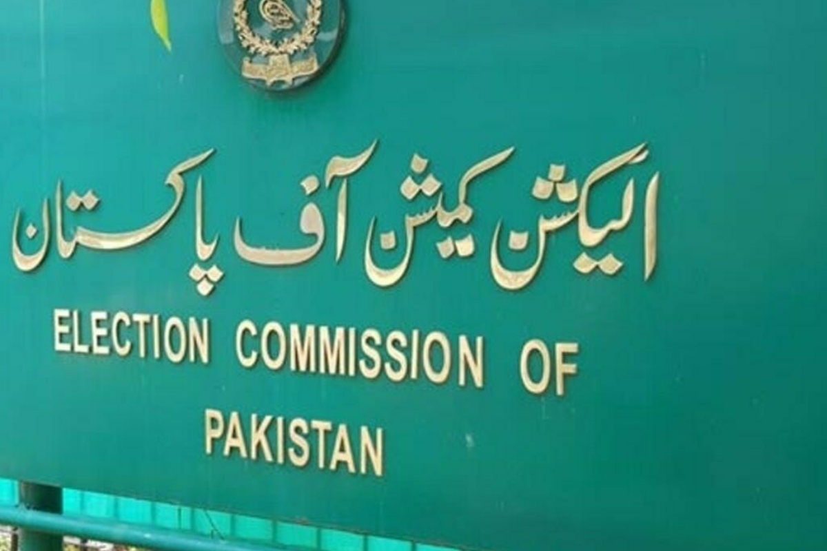 Election commission secretary resigns
