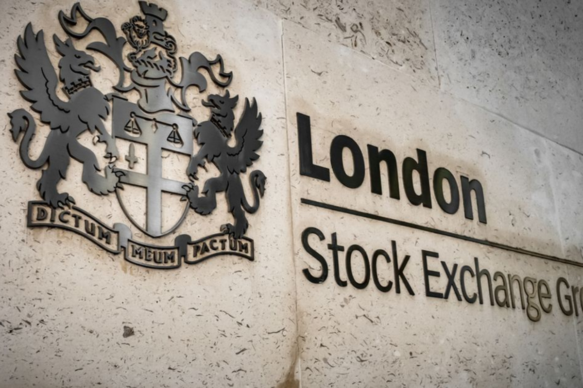 Six arrested in suspected plot to disrupt London Stock Exchange