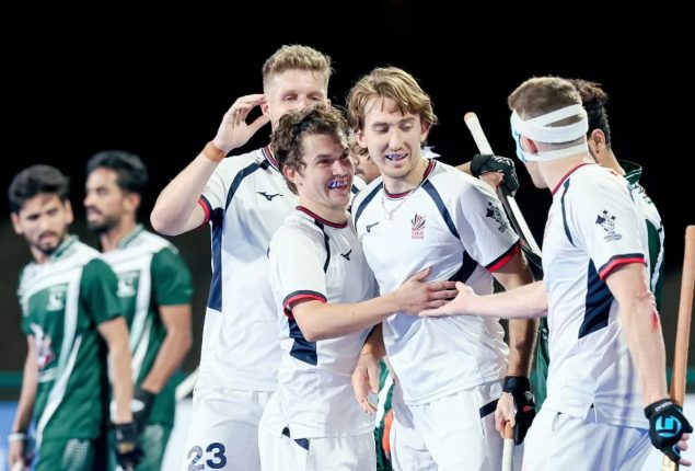 Great Britain dominates Pakistan in 6-1 hockey win in Olympic Qualifier opener