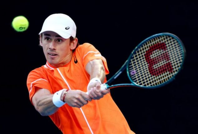 De Minaur Dominates Down Under: Aussie Star Shines at Australian Open 2024