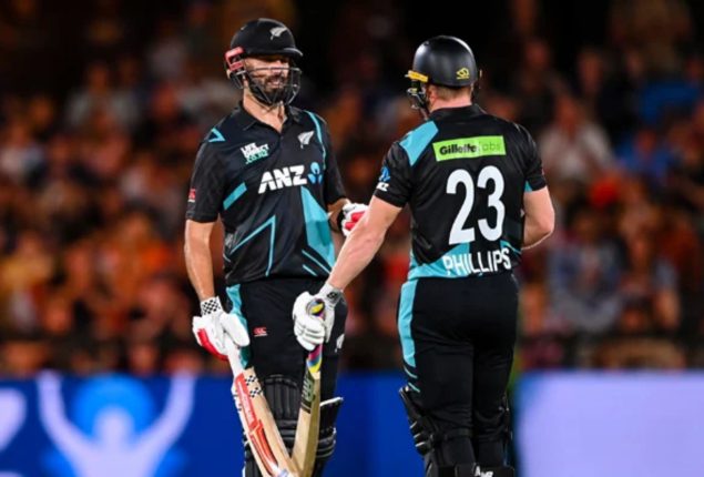Phillips, Mitchell shine as Kiwis defeat Pakistan by 7 wickets in fourth T20I