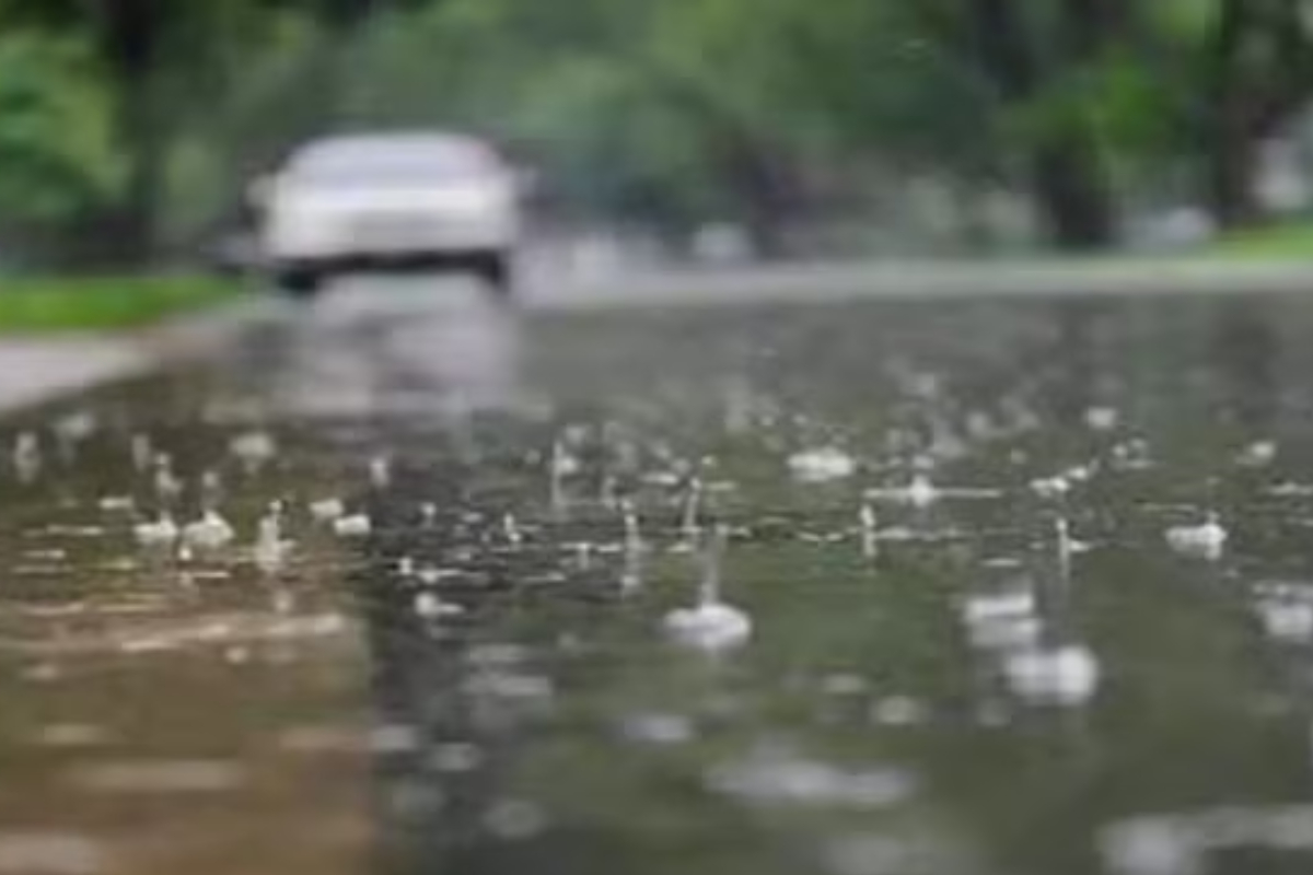 Karachi drizzles