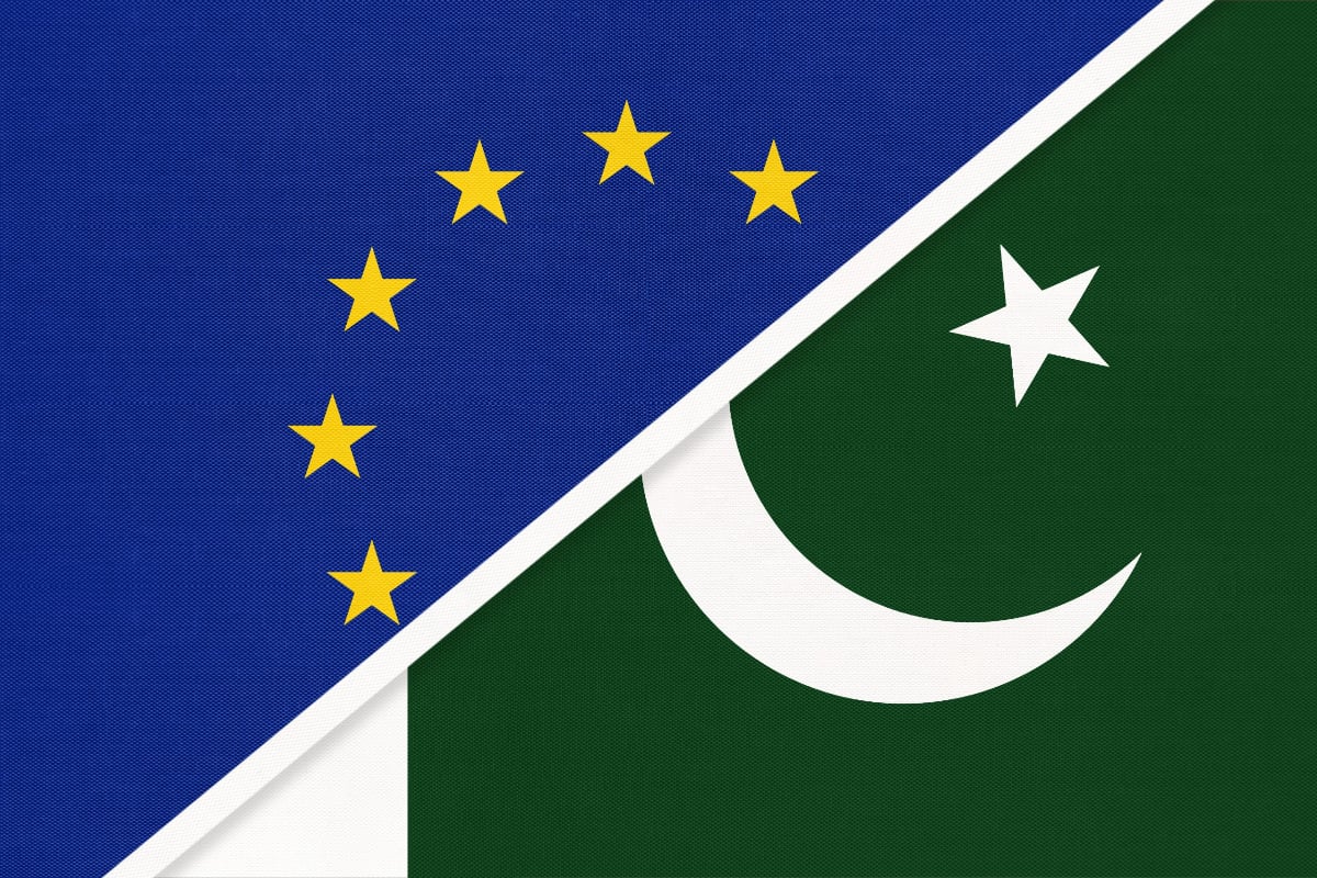 How can Pakistanis get Europe visa and how much fees?
