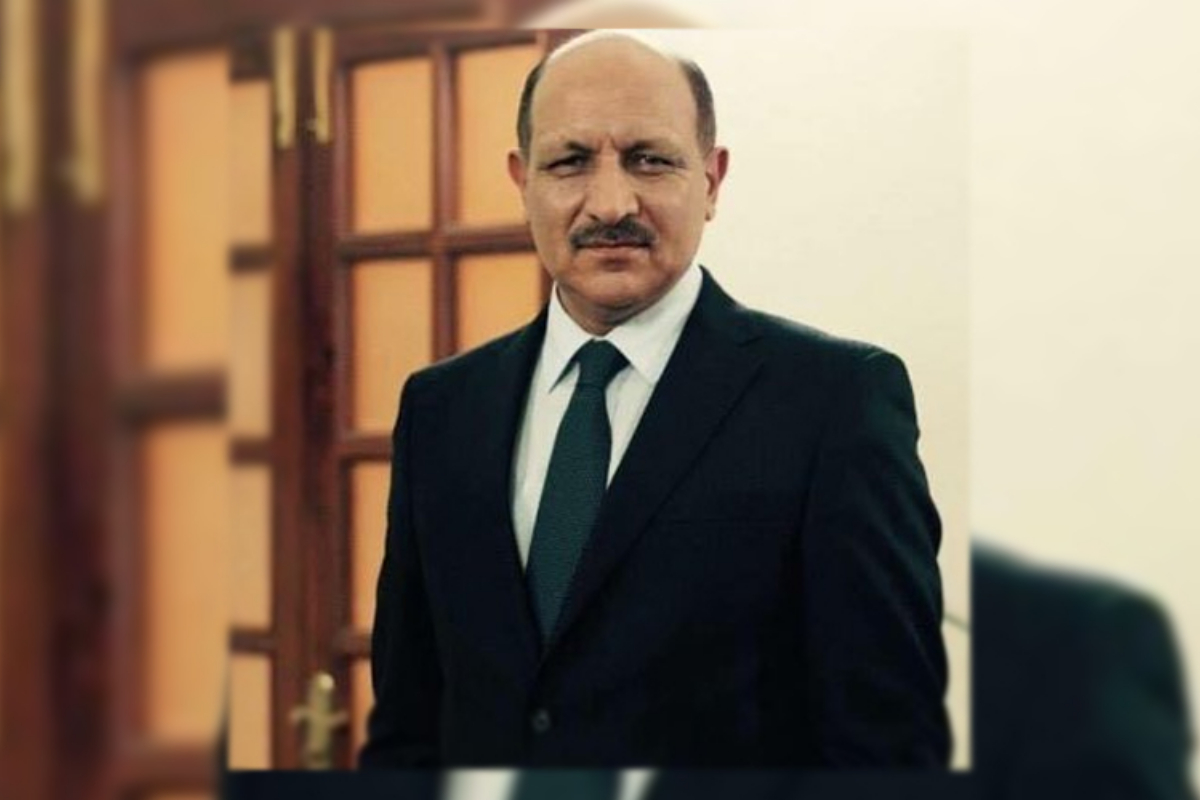 Shah Khawar assumes duties as PCB interim chief