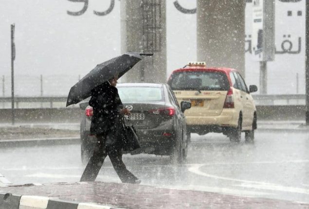 UAE gears Up for 5°C temperature drop, as heavy winter rain started